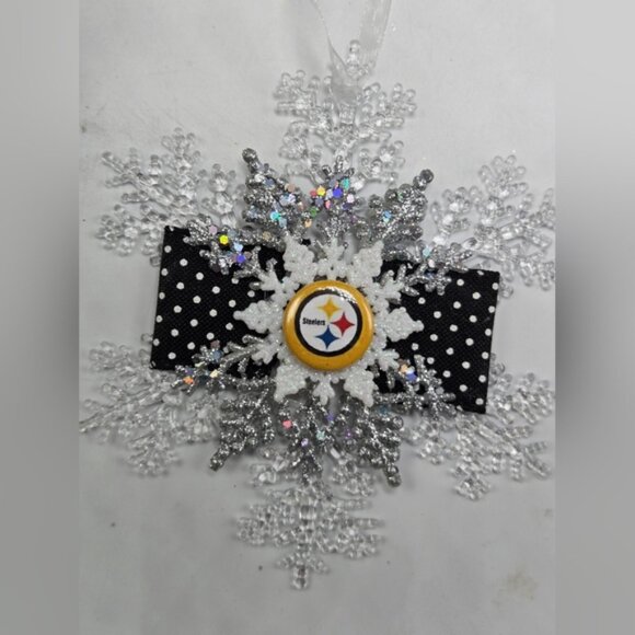 NWT Pittsburgh Steelers Ornament NFL Football Souvenir Christmas Holiday Decor - Picture 2 of 4